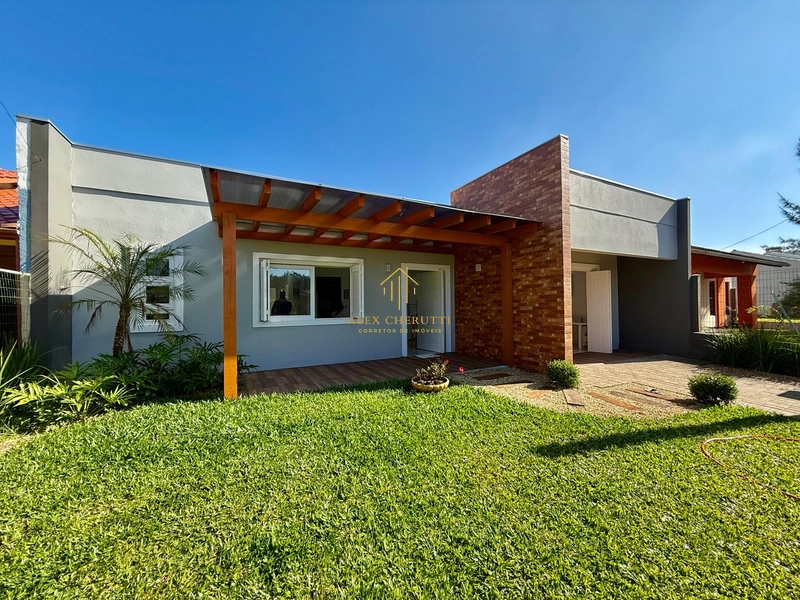 Casa na Praia de Mariápolis, 3 dormitórios: 1ª foto da galeria de imagens do imóvel