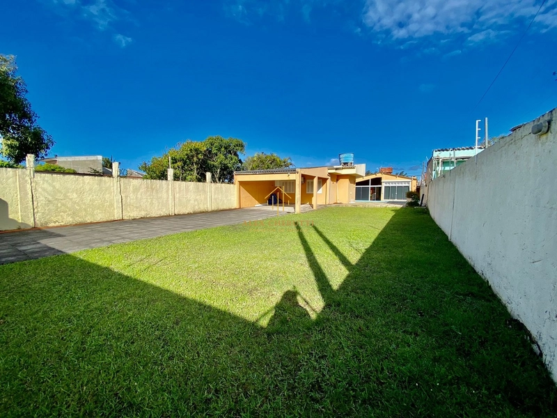Bela casa na praia de Atlântida Sul: 24ª foto da galeria de imagens do imóvel