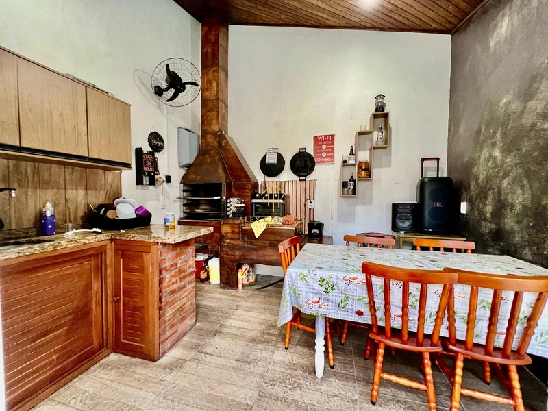 Bela chácara no Palmital: 21ª foto da galeria de imagens do imóvel