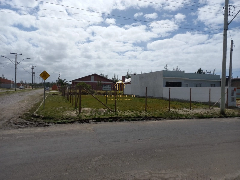 Belo terreno de esquina em Atlântida |Sul: 3ª foto da galeria de imagens do imóvel