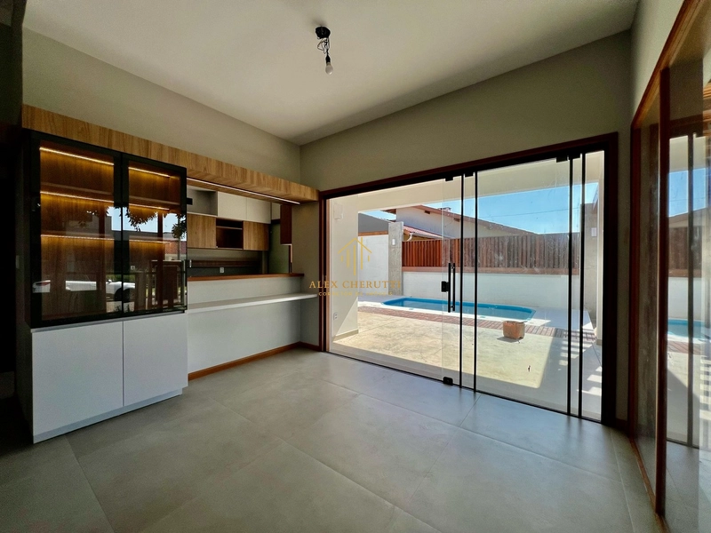 Linda casa na praia Marina: 11ª foto da galeria de imagens do imóvel