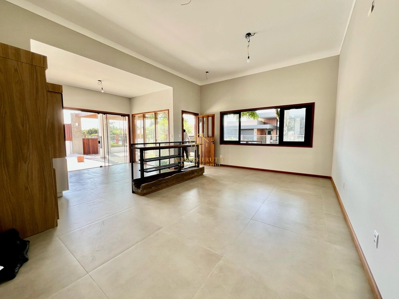 Linda casa na praia Marina: 7ª foto da galeria de imagens do imóvel