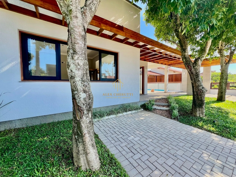 Linda casa na praia Marina: 3ª foto da galeria de imagens do imóvel