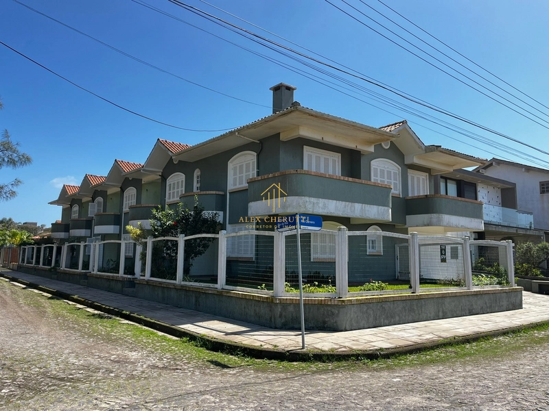 Imóvel à venda no centro de Xangri-lá: 2ª foto da galeria de imagens do imóvel