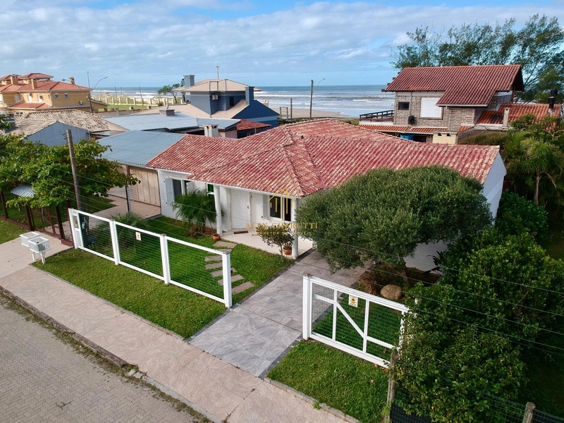 Excelente casa na praia de Maristela: 1ª foto da galeria de imagens do imóvel