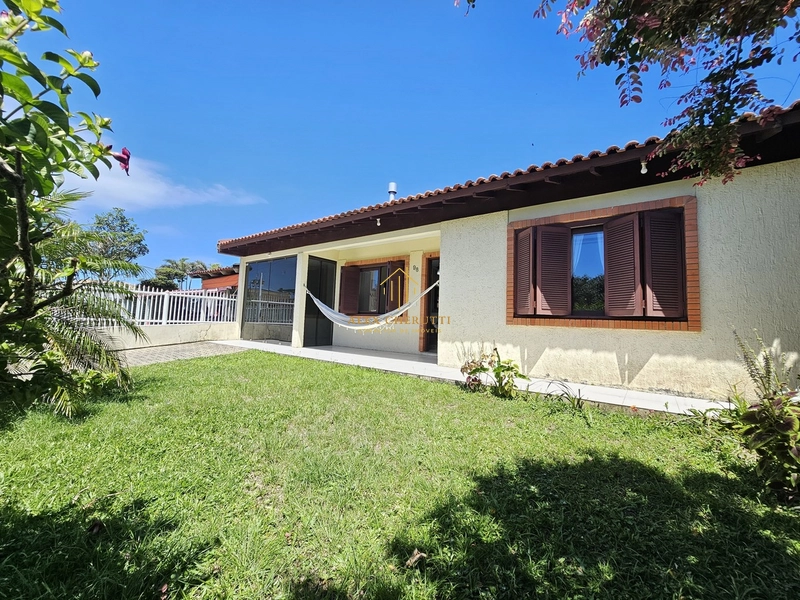 Linda casa na praia de Rainha do Mar: 1ª foto da galeria de imagens do imóvel