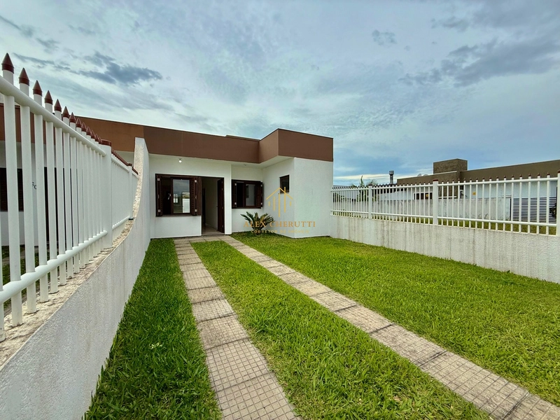 Casa geminada na praia de Marina/Maristela: 2ª foto da galeria de imagens do imóvel