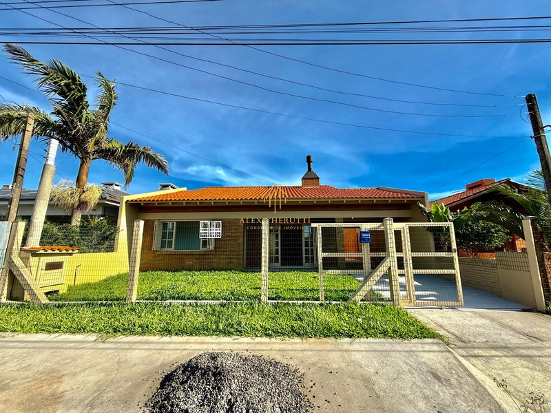 Linda casa na praia de Rainha do Mar: 1ª foto da galeria de imagens do imóvel