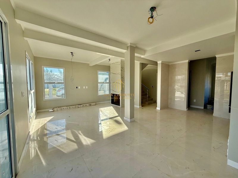 Linda casa em Atlântida Sul: 11ª foto da galeria de imagens do imóvel