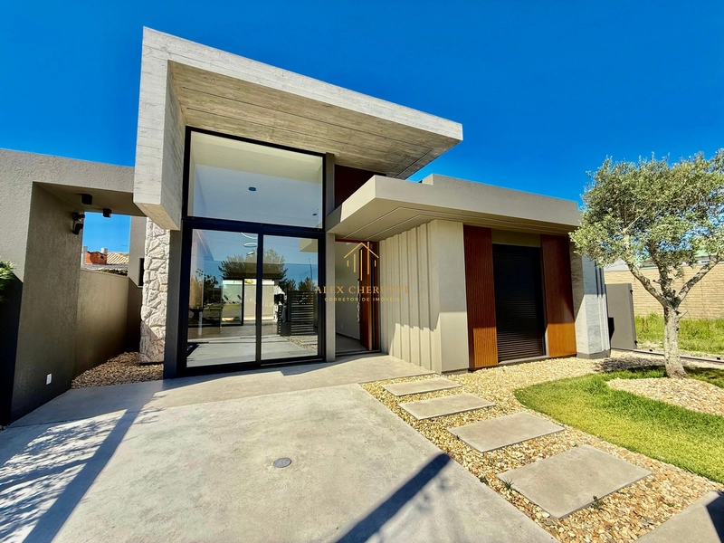 Bela casa em Rainha do Mar