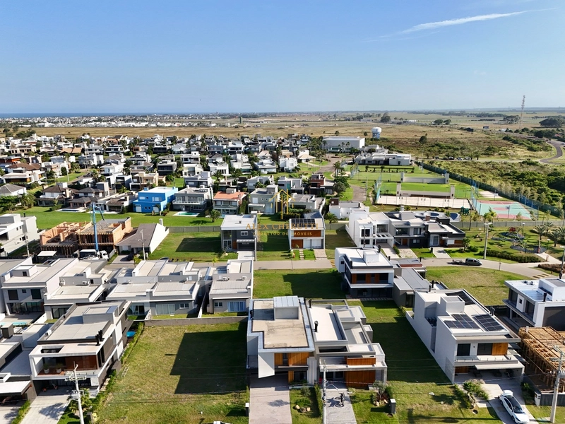 Bela casa finamente decorada em confomínio fechado: 5ª foto da galeria de imagens do imóvel