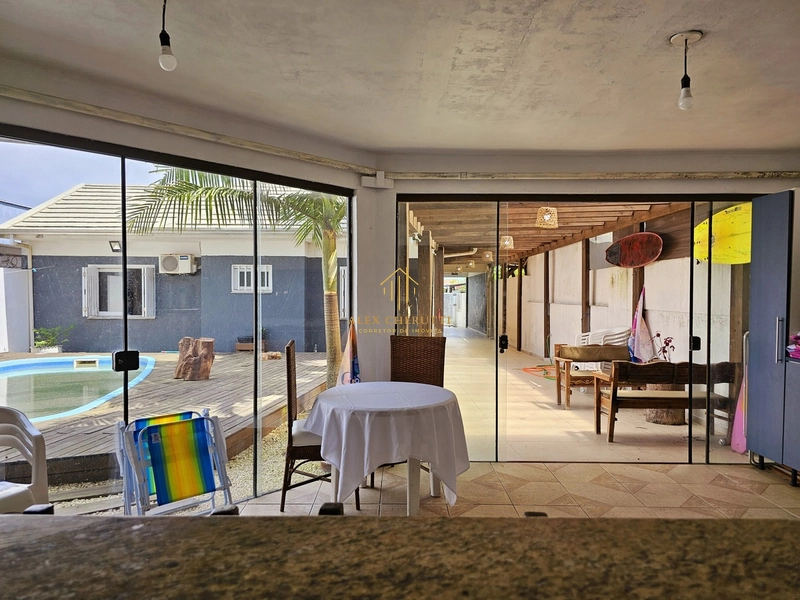 Linda casa no centro de Xangri-lá: 40ª foto da galeria de imagens do imóvel