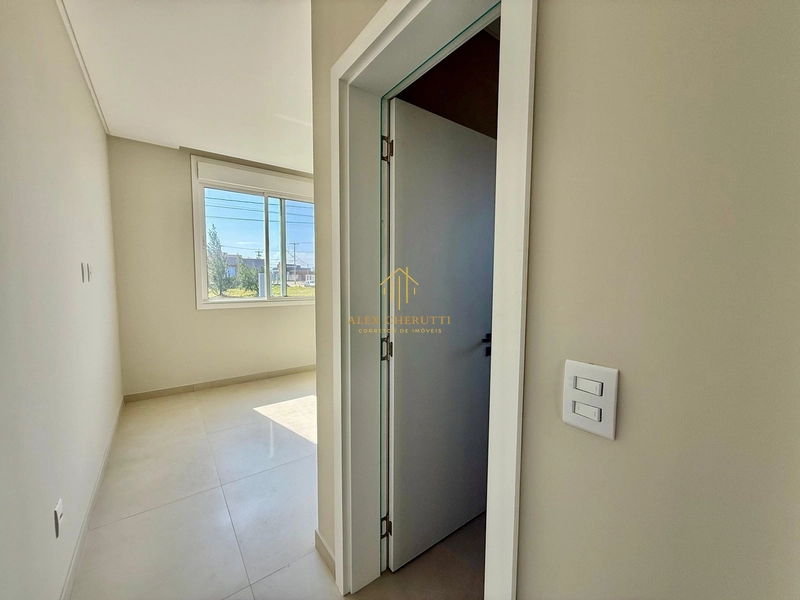 Excelente casa em Atlântida Sul: 16ª foto da galeria de imagens do imóvel