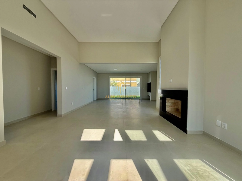 Excelente casa em Atlântida Sul: 12ª foto da galeria de imagens do imóvel