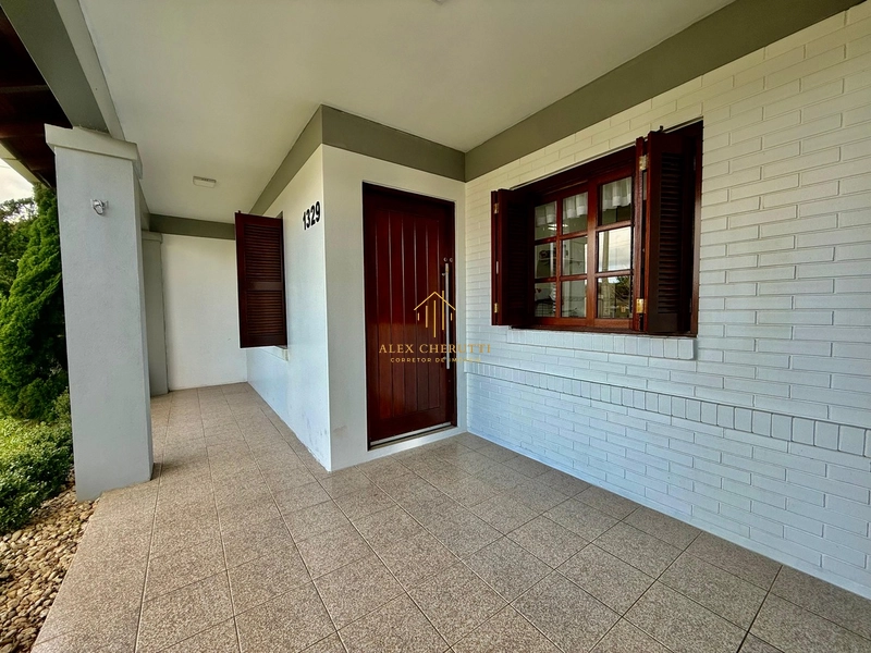 Belíssima casa em Rainha do Mar: 4ª foto da galeria de imagens do imóvel