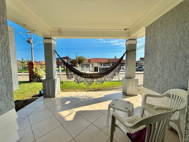 Linda casa em Noiva do Mar: 5ª foto da galeria de imagens do imóvel