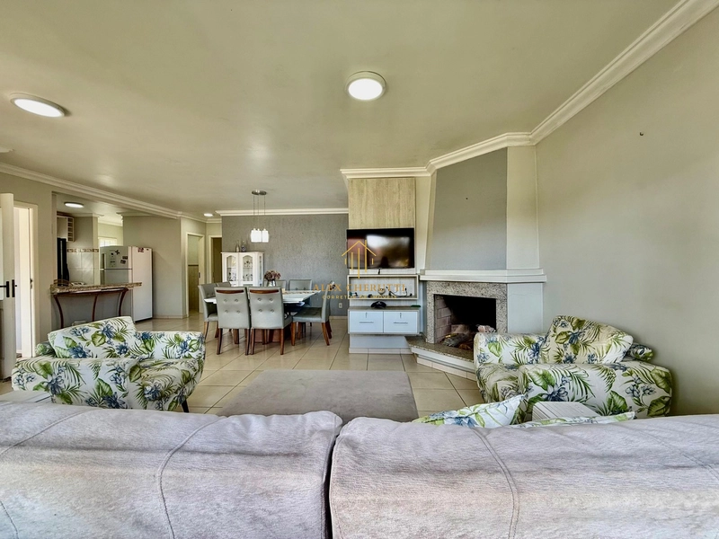 Linda casa em Noiva do Mar: 11ª foto da galeria de imagens do imóvel