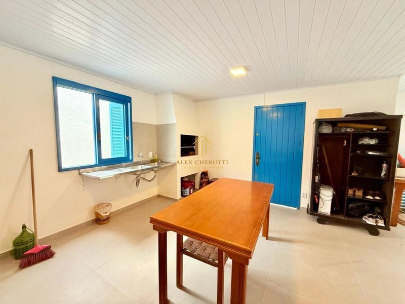 Bela casa com 4 dormitórios em Noiva do Mar: 12ª foto da galeria de imagens do imóvel