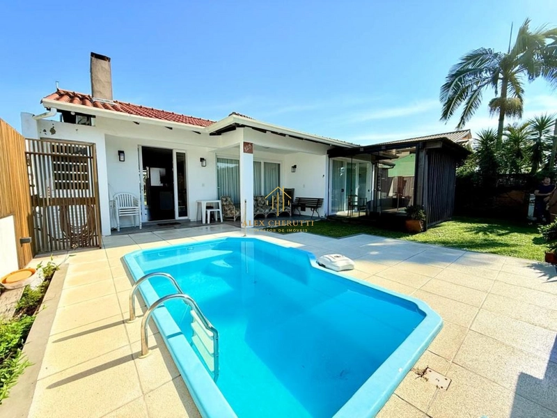 Bela casa na praia de Maristela: 1ª foto da galeria de imagens do imóvel