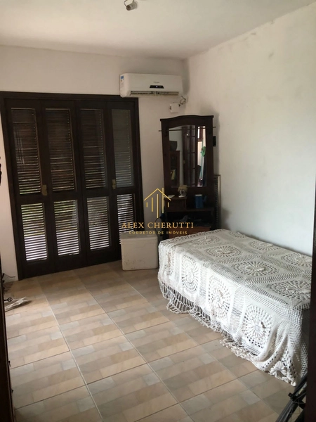 Casa com 3 dormitórios na raia do Arpoador: 15ª foto da galeria de imagens do imóvel