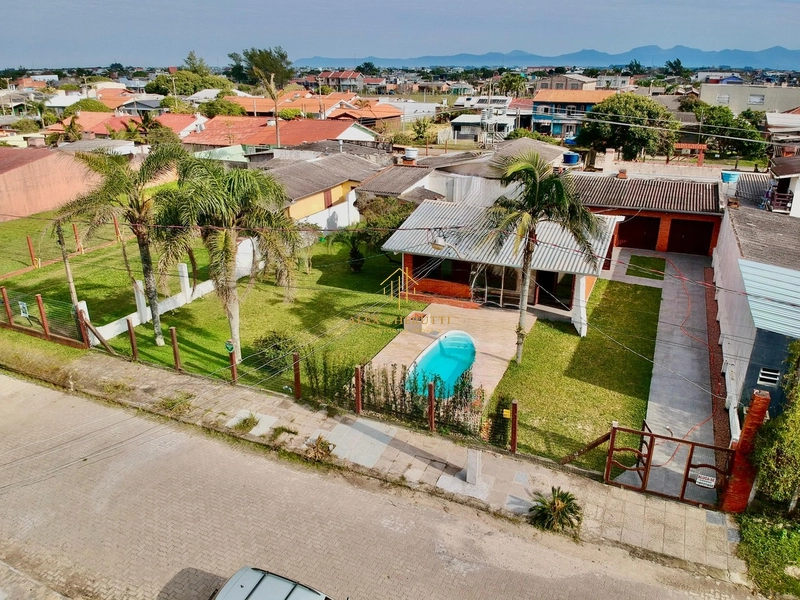 Casa com piscina em Rainha do Mar: 8ª foto da galeria de imagens do imóvel