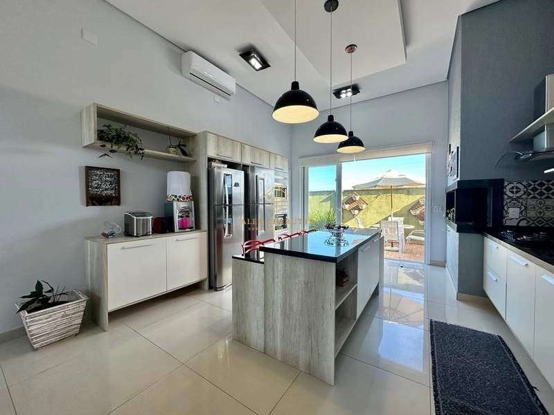 Linda casa com 3 suítes no Condomínio Las Palmas: 20ª foto da galeria de imagens do imóvel