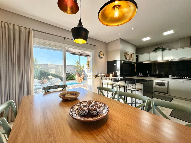 Casa com 4 suítes no Condomínio Las Palmas: 17ª foto da galeria de imagens do imóvel