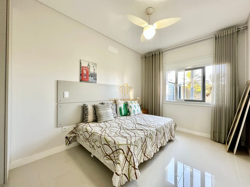 Casa com 4 suítes no Condomínio Las Palmas: 32ª foto da galeria de imagens do imóvel
