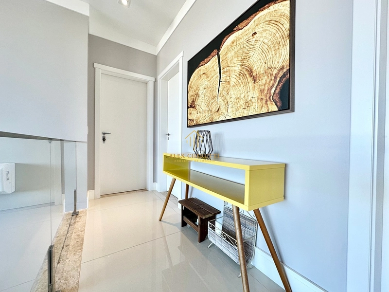 Casa com 4 suítes no Condomínio Las Palmas: 30ª foto da galeria de imagens do imóvel