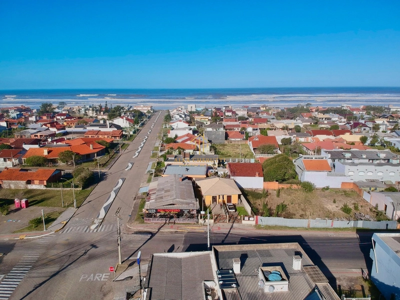 Ótimo ponto comercial junto de 2 casas geminadas em Rainha do Mar: 9ª foto da galeria de imagens do imóvel