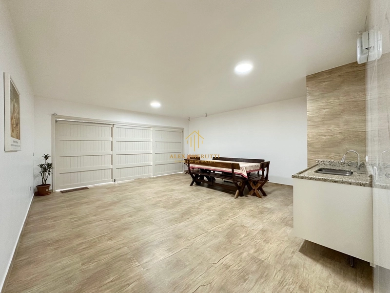 Casa lindíssima no centro de Xangri-lá: 11ª foto da galeria de imagens do imóvel