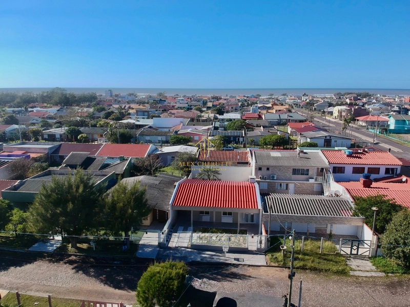 Casa na praia de Atlântida Sul, 3 dormitórios: 23ª foto da galeria de imagens do imóvel