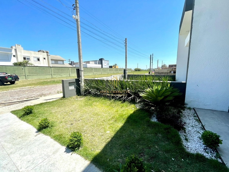 Casa geminada na praia de Noiva do Mar: 3ª foto da galeria de imagens do imóvel