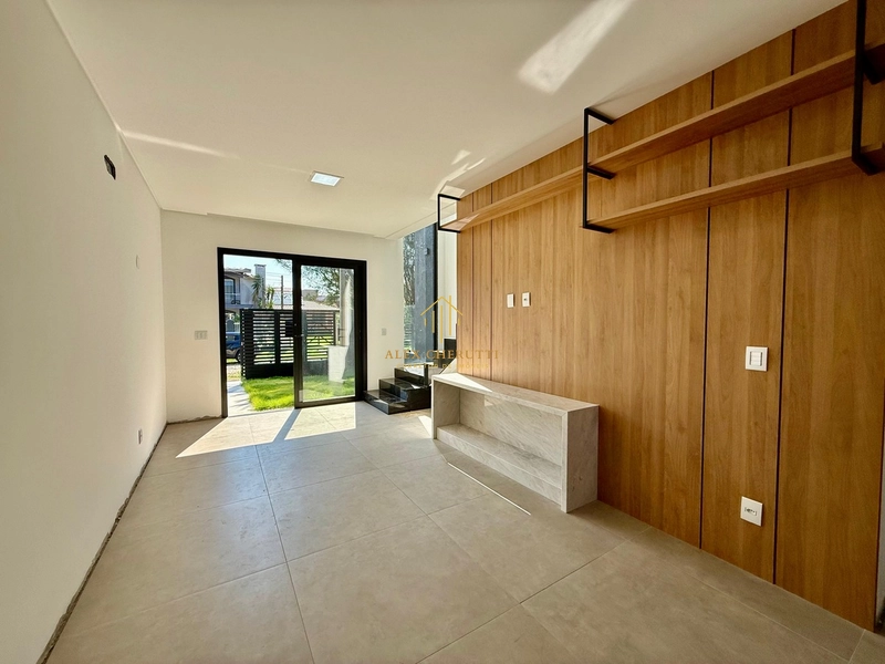 Bela casa nova na praia de Mariápolis: 8ª foto da galeria de imagens do imóvel