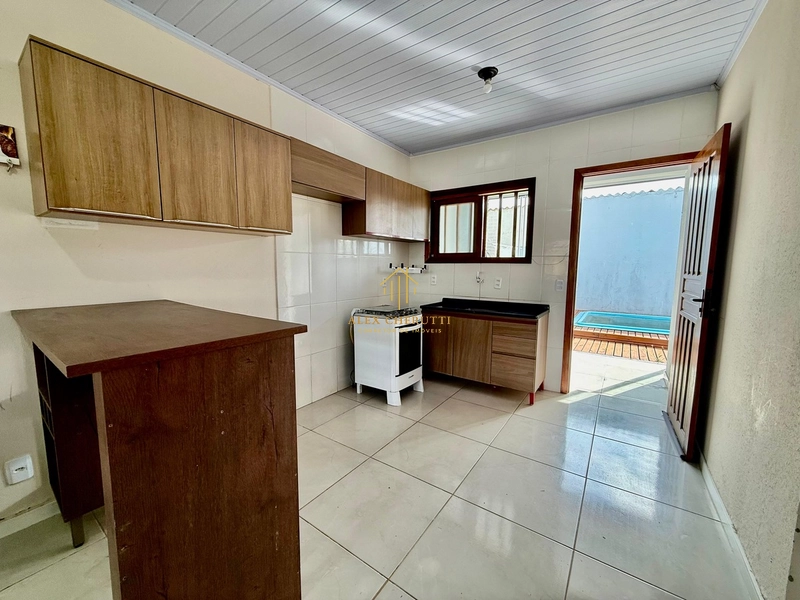 Casa geminada com piscina em Atlântida Sul: 7ª foto da galeria de imagens do imóvel