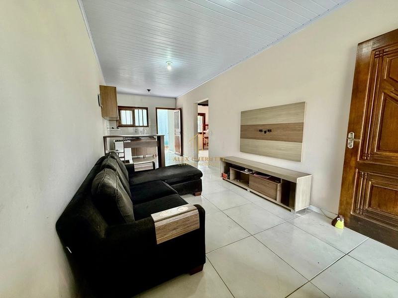 Casa geminada com piscina em Atlântida Sul: 5ª foto da galeria de imagens do imóvel