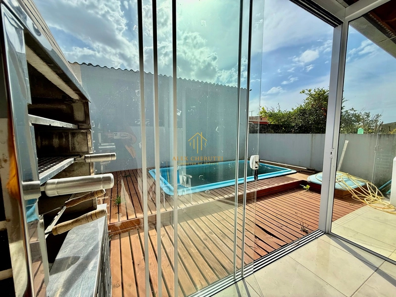 Casa geminada com piscina em Atlântida Sul: 14ª foto da galeria de imagens do imóvel