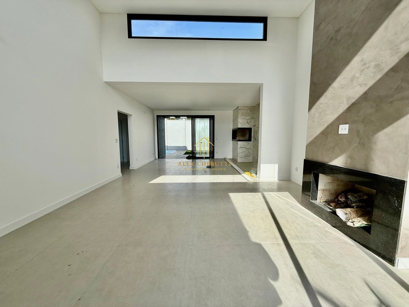 Casa nova na praia de Atlântida Sul: 6ª foto da galeria de imagens do imóvel