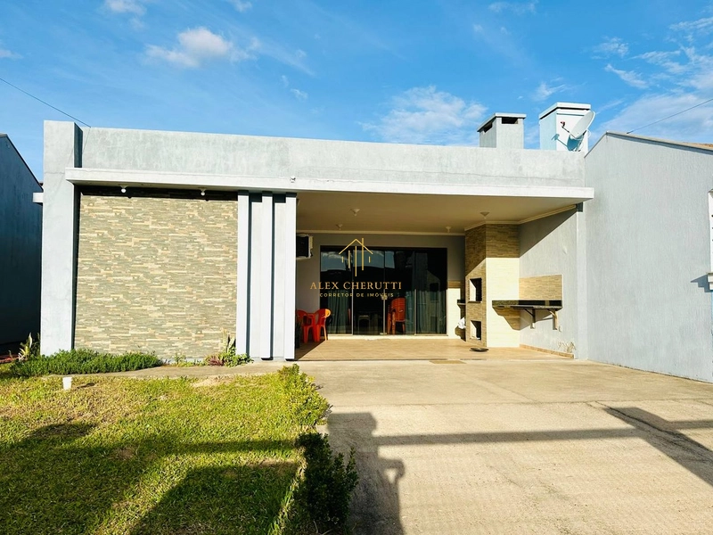 Casa à 250 metros do mar em Atlântida Sul: 2ª foto da galeria de imagens do imóvel