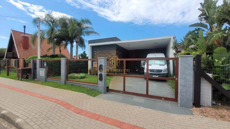 Casa alto padrão na praia de Rainha do Mar: 2ª foto da galeria de imagens do imóvel