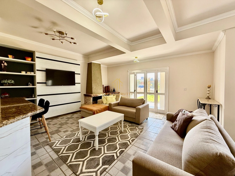 Sobrado na Praia de Rainha do Mar, 7 dormitórios e piscina: 13ª foto da galeria de imagens do imóvel