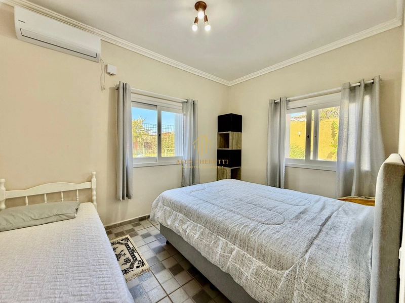 Sobrado na Praia de Rainha do Mar, 7 dormitórios e piscina: 41ª foto da galeria de imagens do imóvel