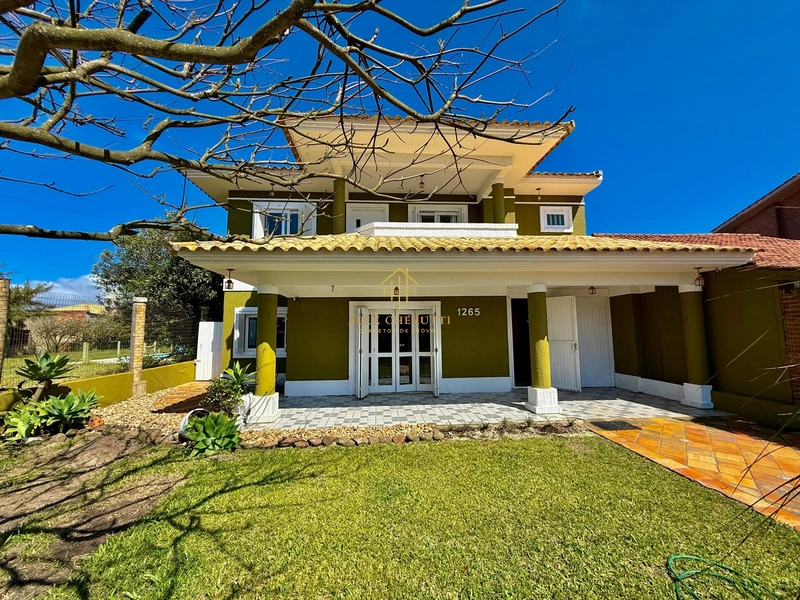 Sobrado na Praia de Rainha do Mar, 7 dormitórios e piscina: 7ª foto da galeria de imagens do imóvel