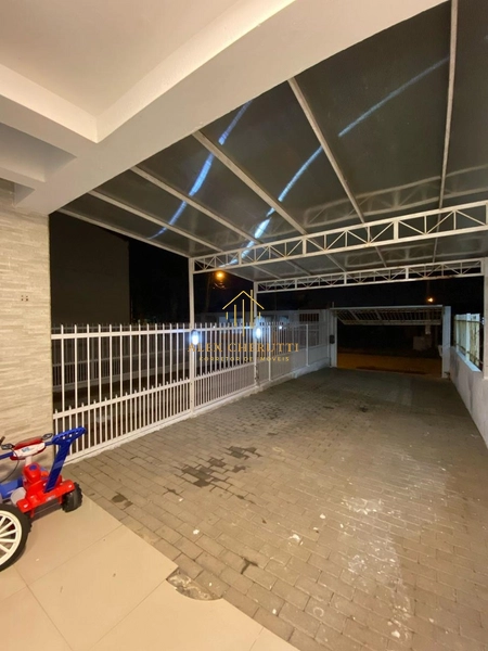 Lindo sobrado geminado no centro de Xangri-lá: 42ª foto da galeria de imagens do imóvel