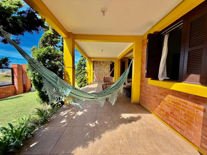 Bela casa com vista para o mar: 5ª foto da galeria de imagens do imóvel