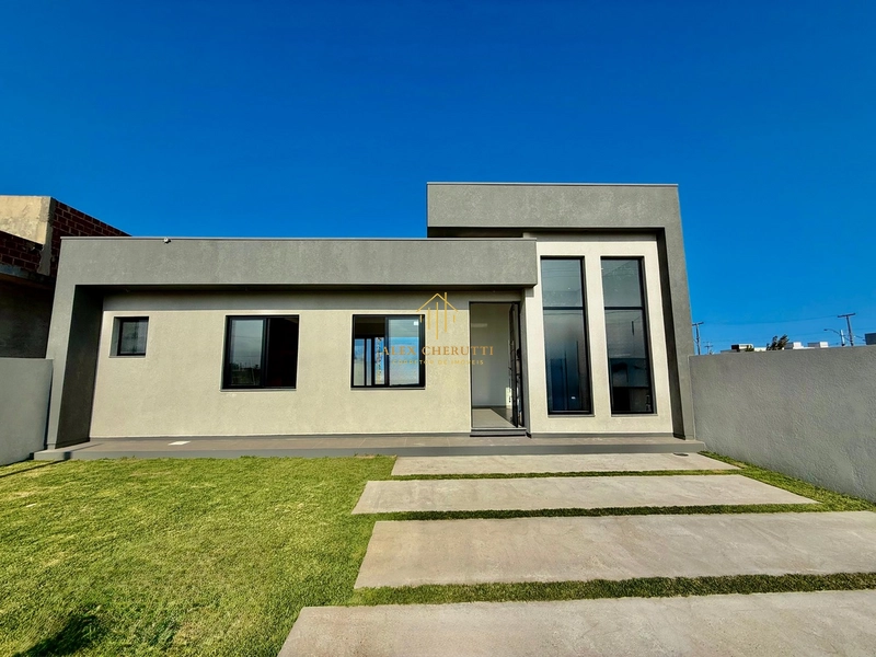 Linda casa na praia de Atlântida Sul: 2ª foto da galeria de imagens do imóvel