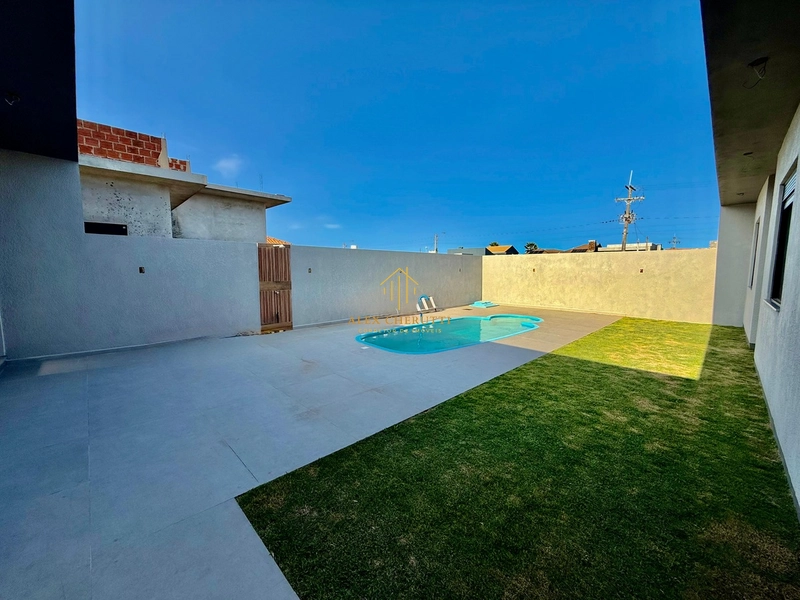 Linda casa na praia de Atlântida Sul: 17ª foto da galeria de imagens do imóvel