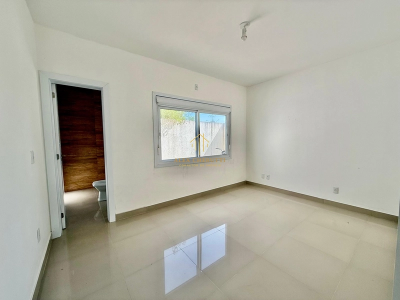 Casa geminada à venda em Atlântida Sul: 12ª foto da galeria de imagens do imóvel