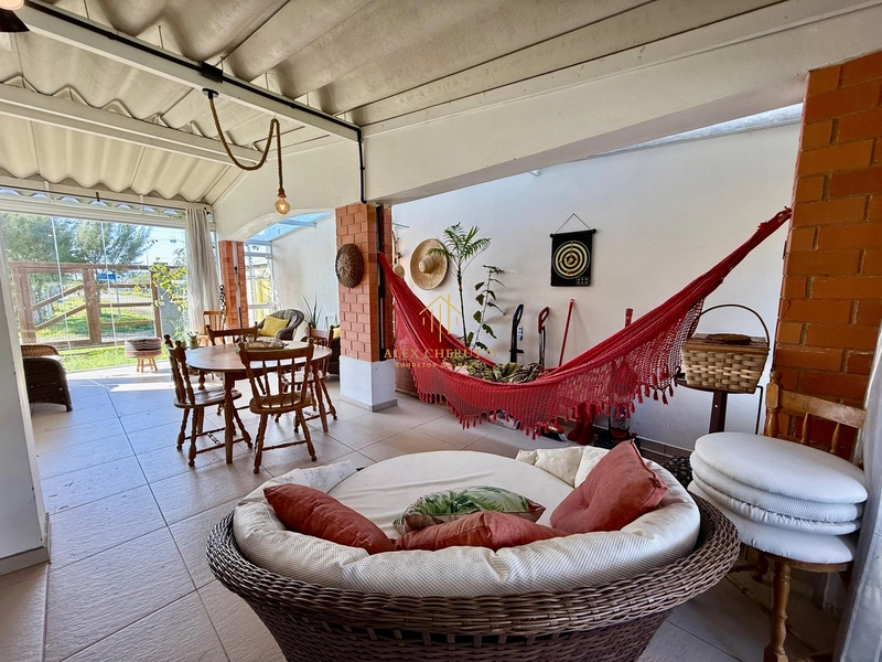 Casa com piscia na praia de Arpoador: 13ª foto da galeria de imagens do imóvel