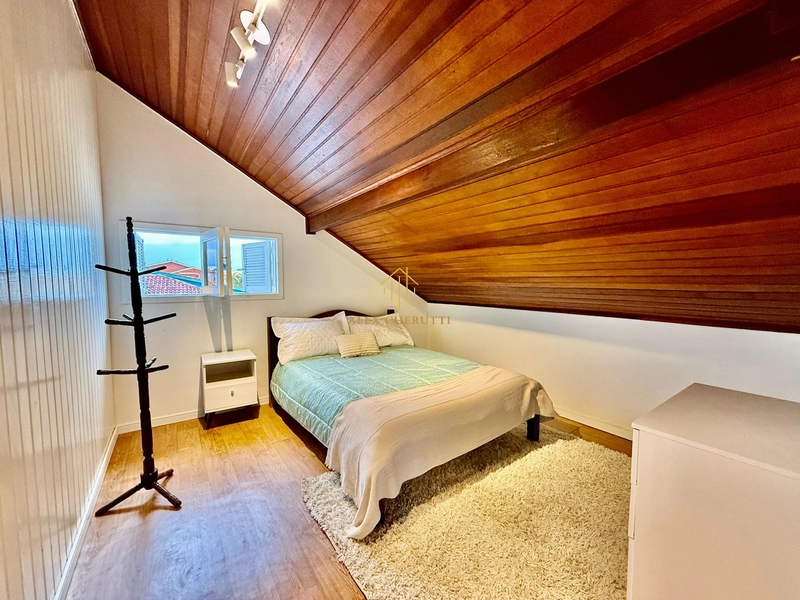 Excelente casa na praia de Rainha do Mar, 4 dormitórios: 19ª foto da galeria de imagens do imóvel